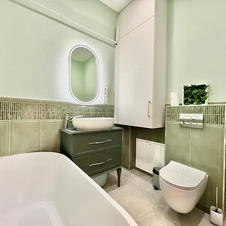Luxurious Charm - Center Retreat 3dr