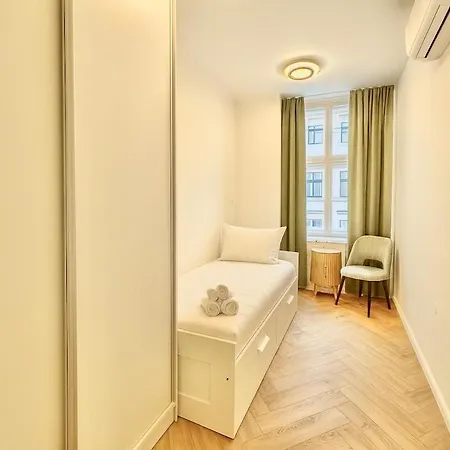 شقة Luxurious Charm - Center Retreat 3dr *
