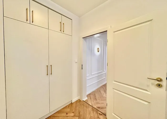 Apartmán Luxurious Charm - Center Retreat 3dr