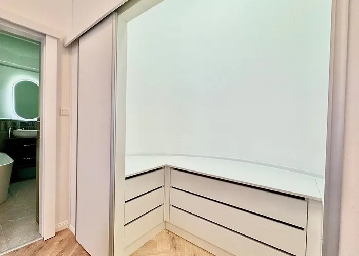 Luxurious Charm - Center Retreat 3dr Budapešť